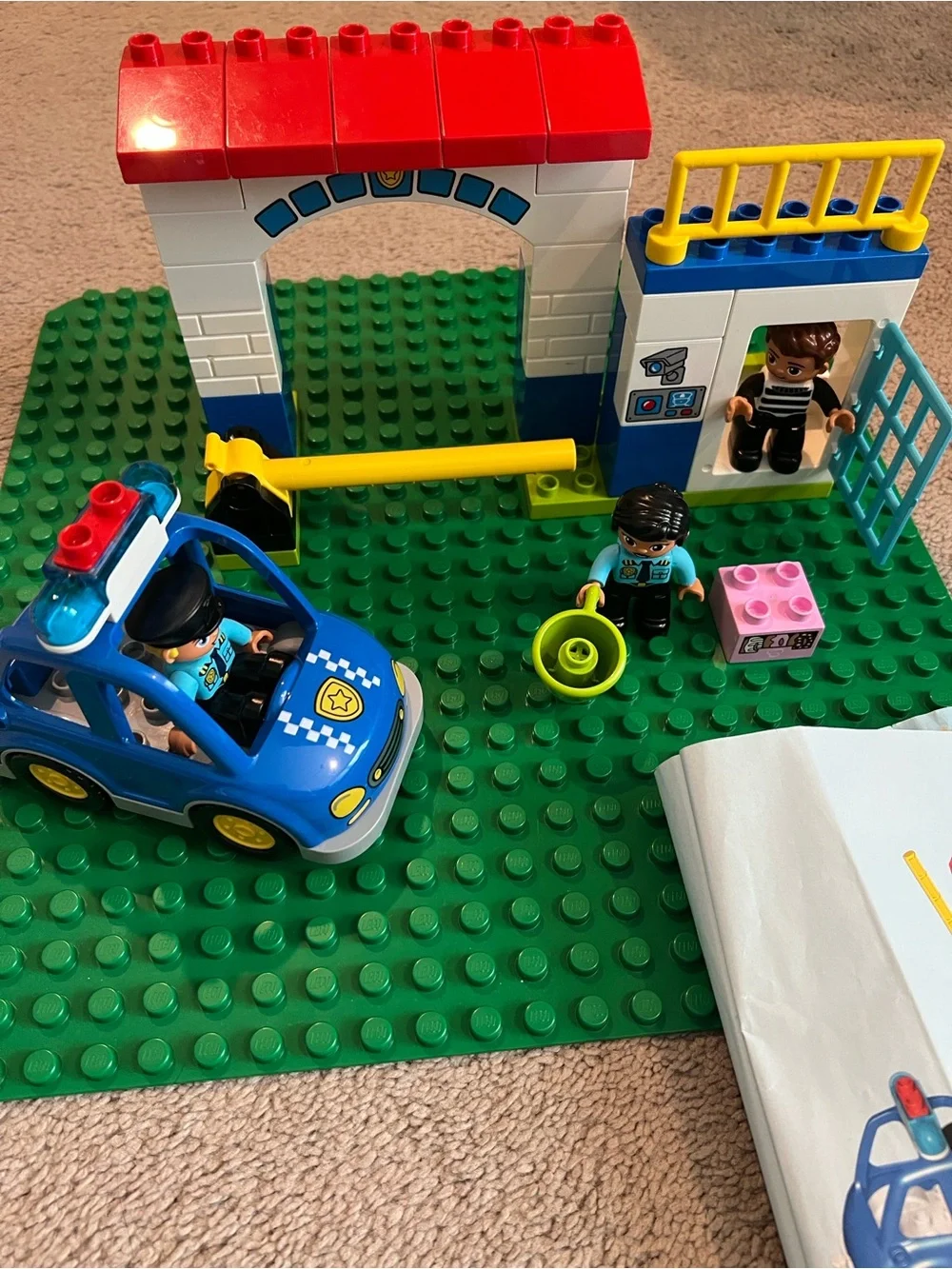 Duplo Legos Blue Police Station Playset with Red Roof